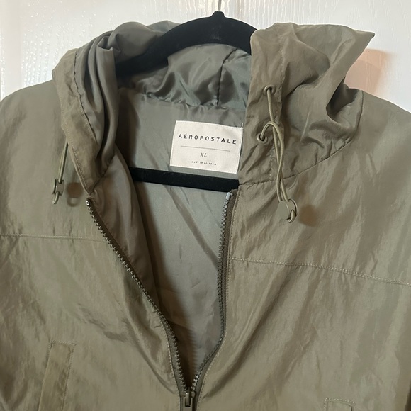 AEROPOSTALE XLarge Crop Water Resistant Jacket NEW - Picture 7 of 11